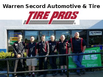 Warren Secord Automotive & Tire in Kent, WA staff group photo